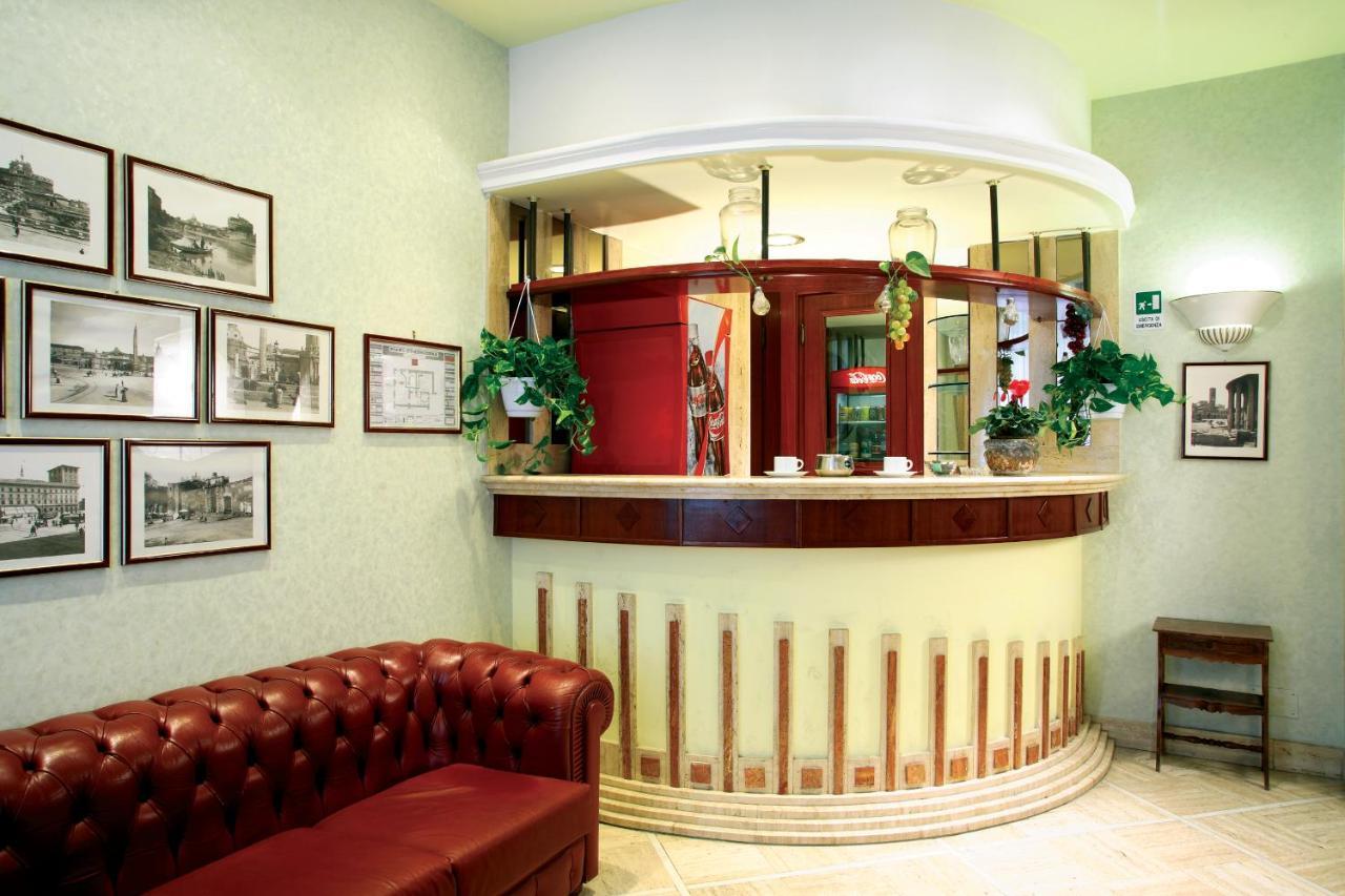 Hotel Dina — Billeder 3